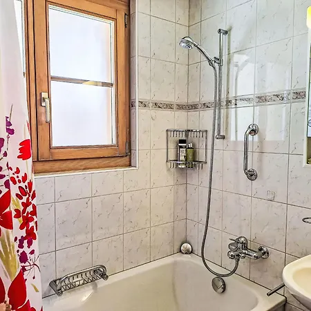 דירה Haus Europa By Interhome *